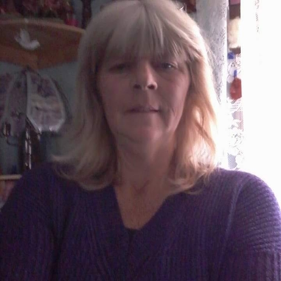 Meet your Posher, Tracy - Picture 1 of 1